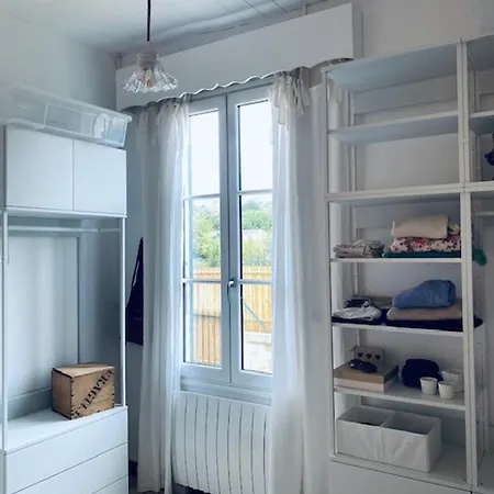 Constantine A 2 Pas Du Port De Boyardville * Saint-Georges-d'Oleron